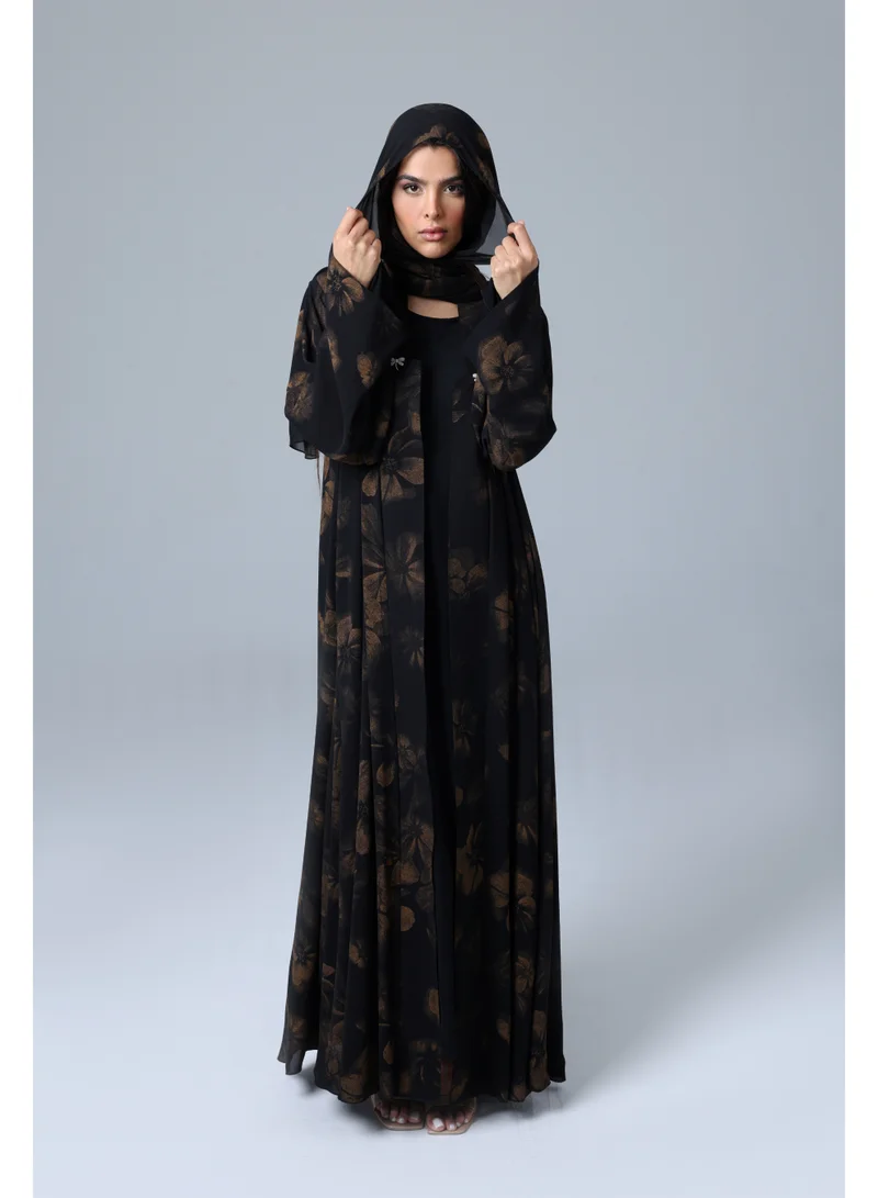 اكسا عباية مفتوحة بطبعات زهور بنية